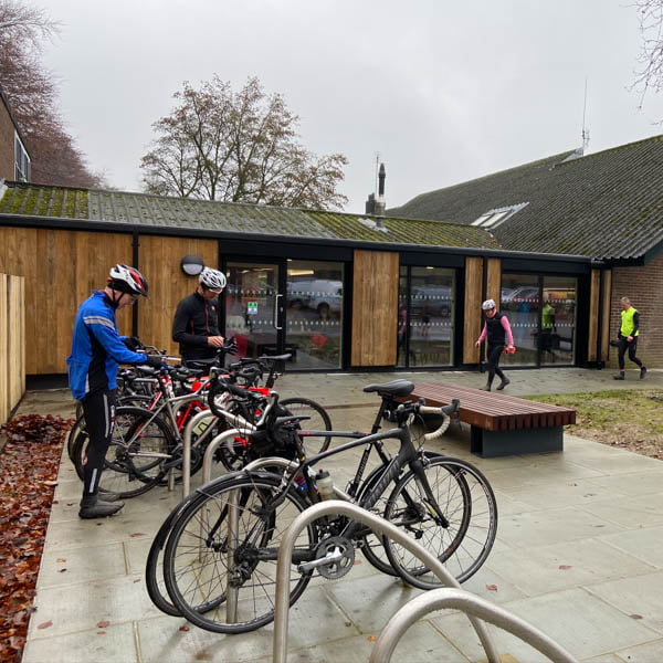 QE2 country park cafe for cyclists