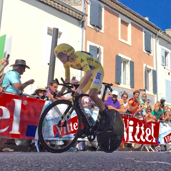 Chris Froome cycling the Tour de France 2016