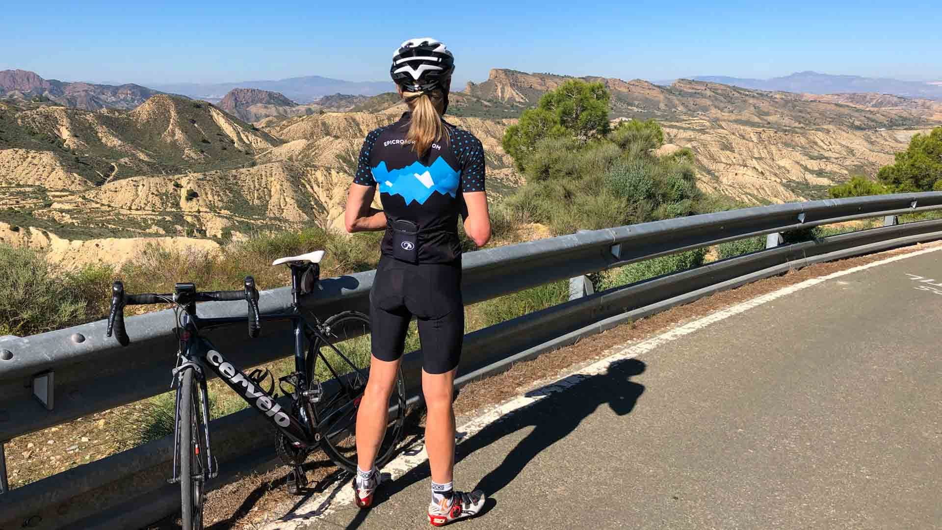 Cyclist at the top of a Murcia cycling climb