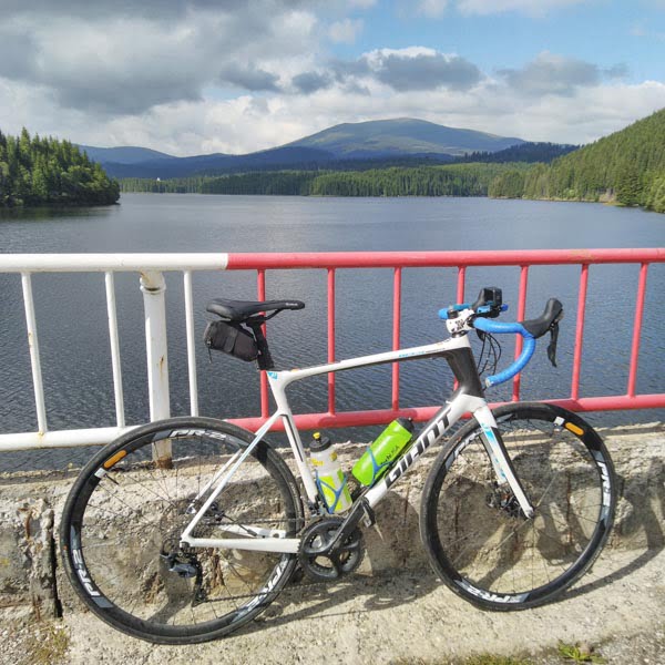 Cycling in Romania best climbs, GPX routes, where to stay + more!