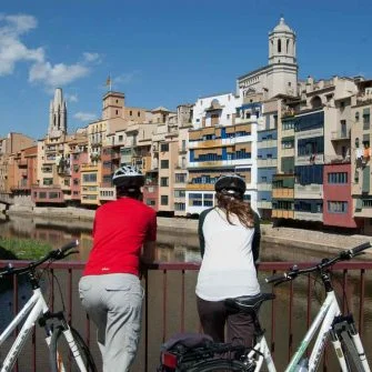 Cyclists on an easy cycling route around Girona