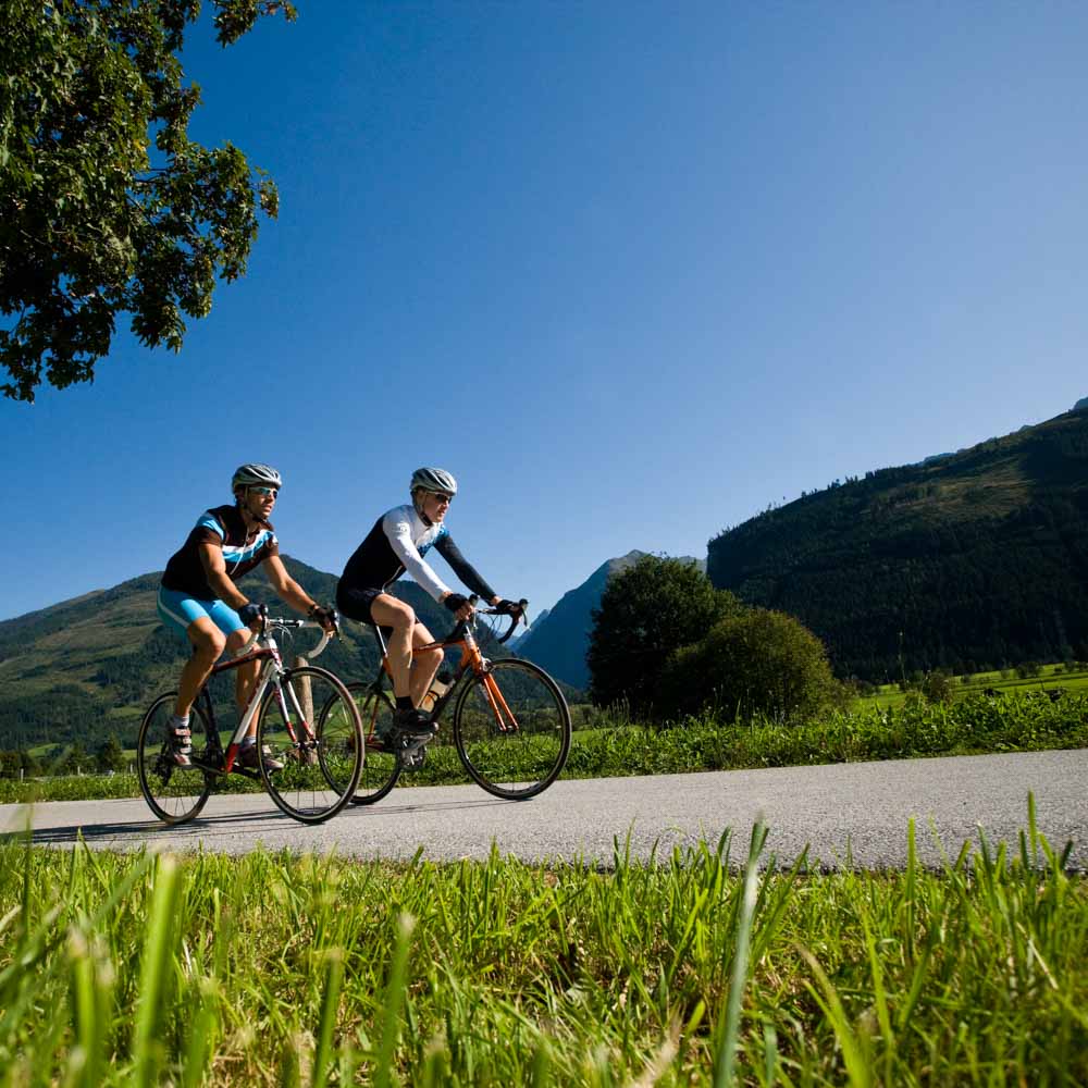 guided cycling tour austria