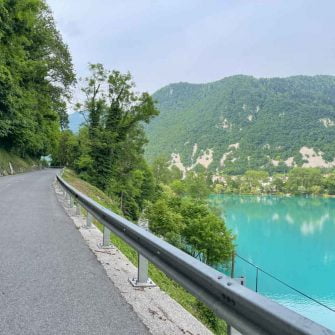 road cycling in Slovenia on the way to Kobarid