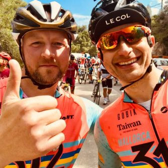 Two cyclists on Mallorca 312