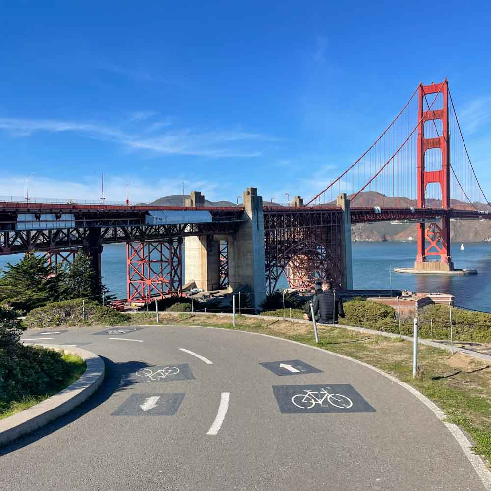 Photo of cycle lane to Golden Gate Bridge