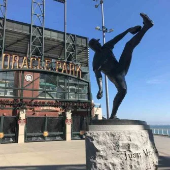 Iconic buildings on san francisco cycling routes