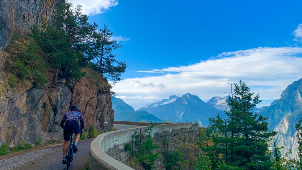 Climbing up the legendary Alpe D'Huez
