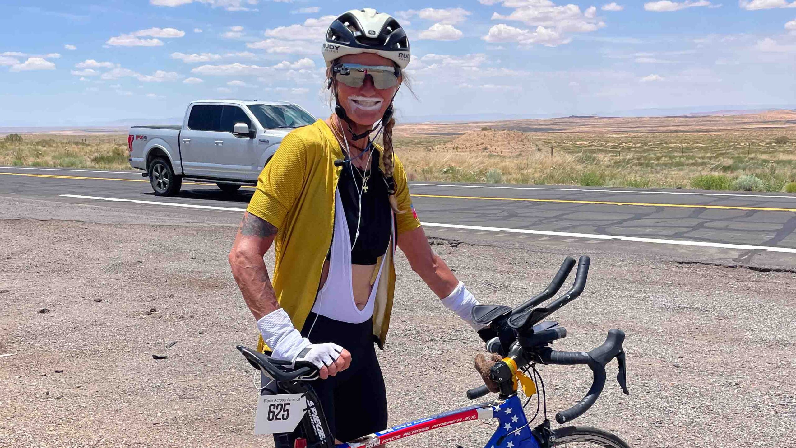RAAM cyclist in the Arizona desert