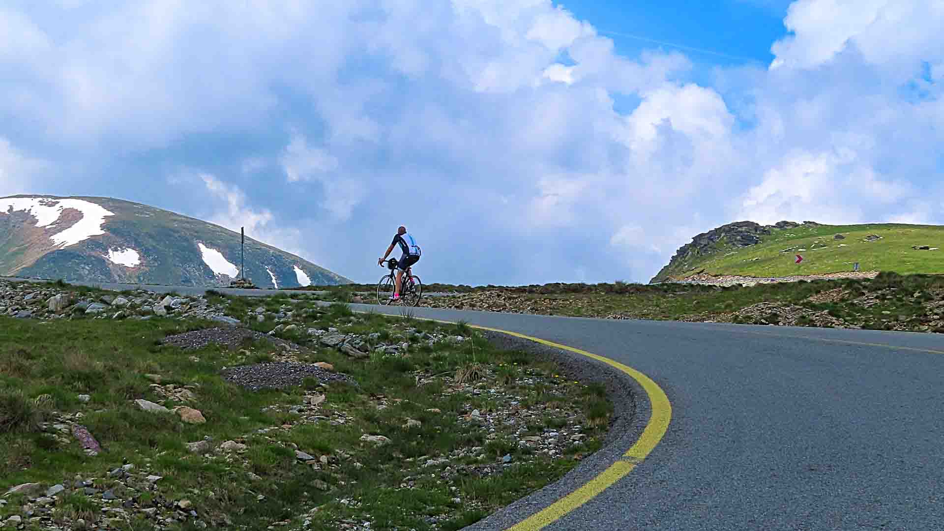 Transalpina cycling climb
