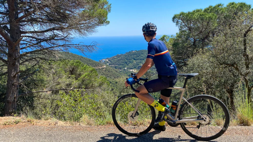 On the Sant Grau loop (mentioned above)