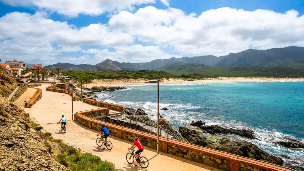 Saddle Skedaddle's coastal explorer cycling tour