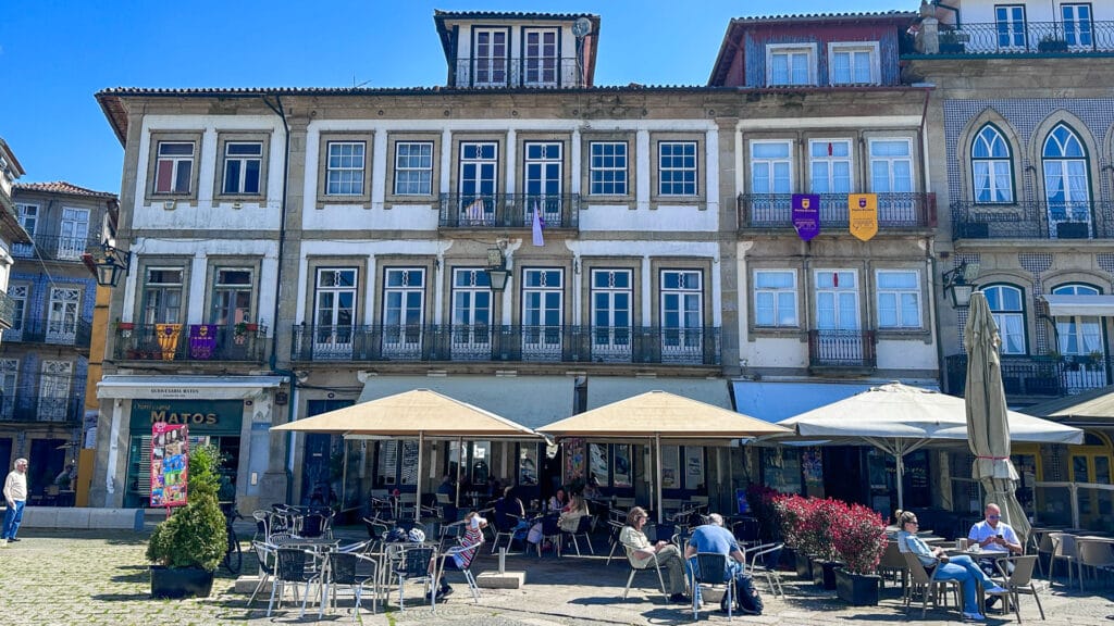A cafe in in northern portugal