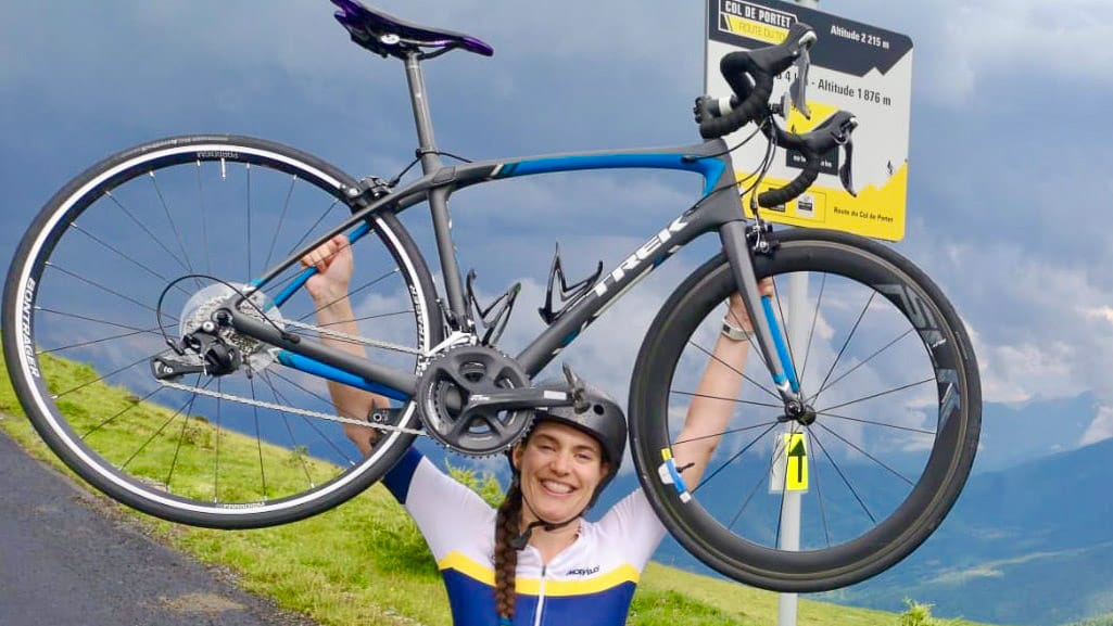 Cyclist finishing the tour de france route