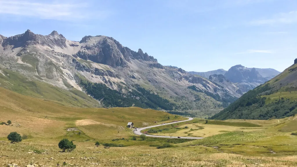 Road between Col de Lautaret and Col du Galibier
