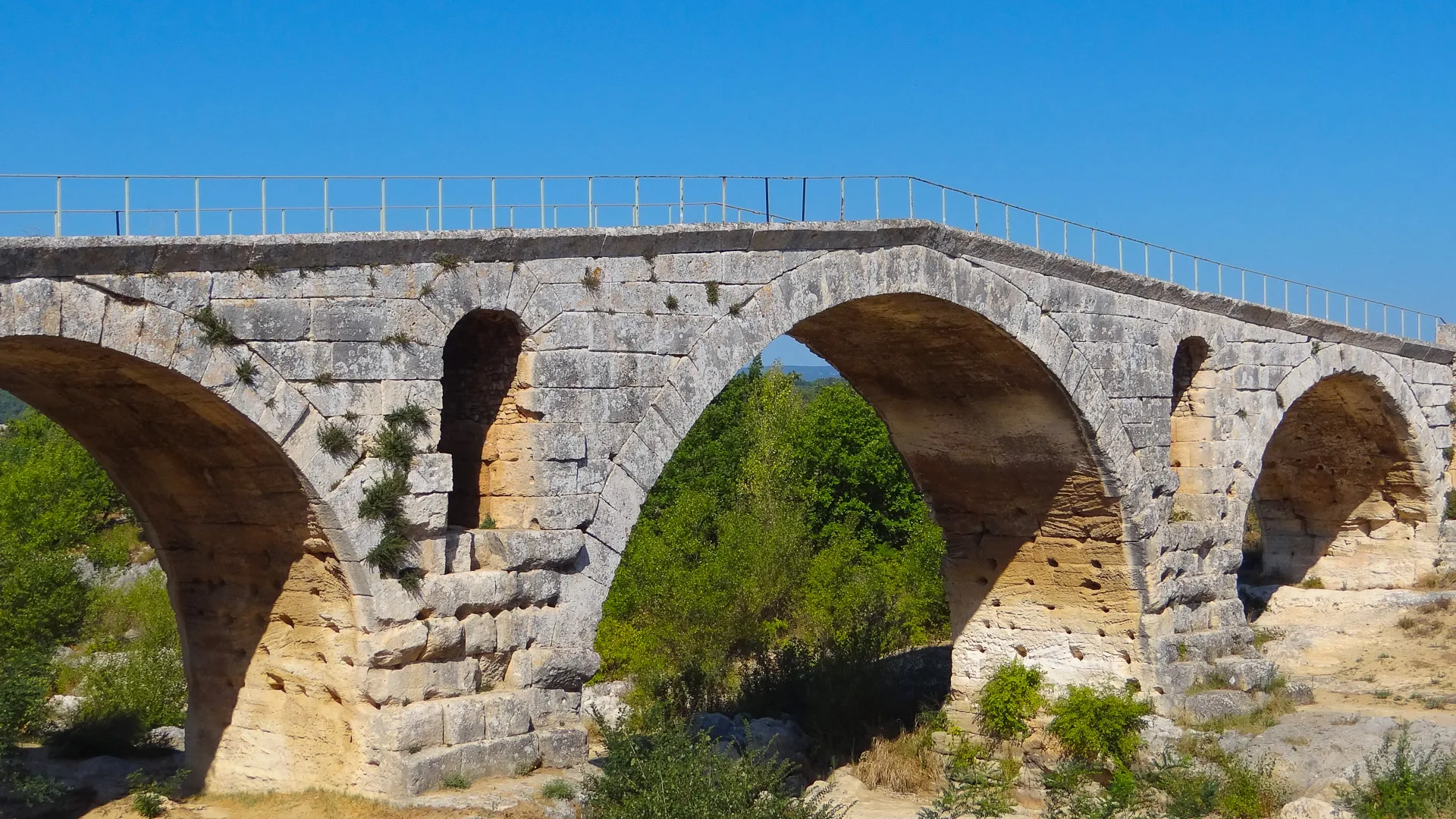 Pont Julian roman bridge near the cycling path, Luberon National Park, France