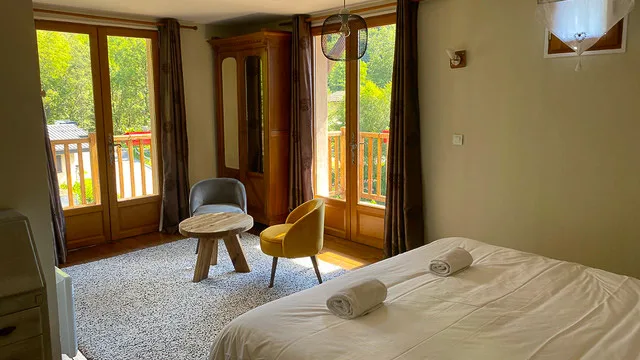 Room at Maison Caramel, cycling accommodation in the Alps