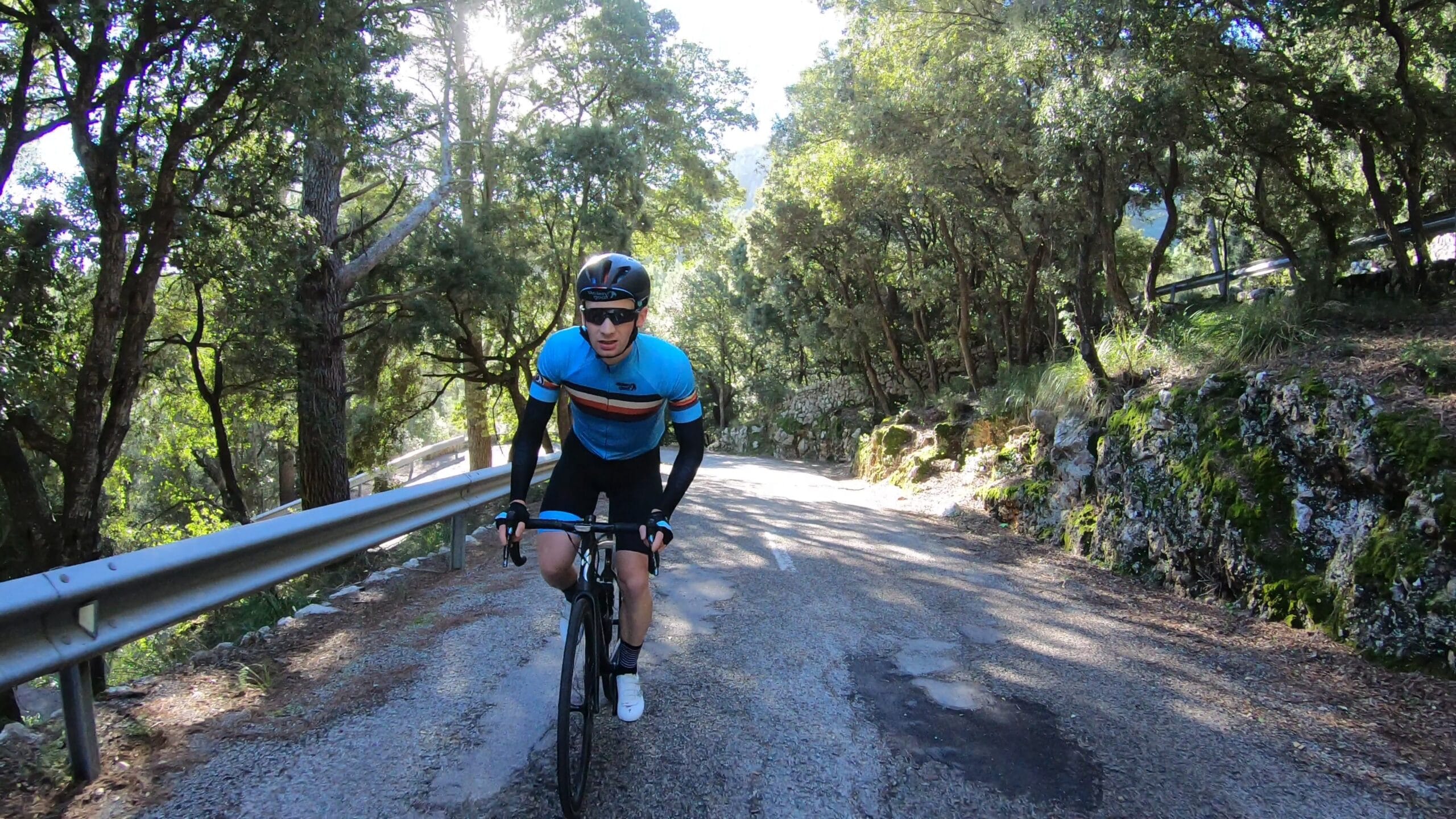 Climbing up the Coll d’Honor