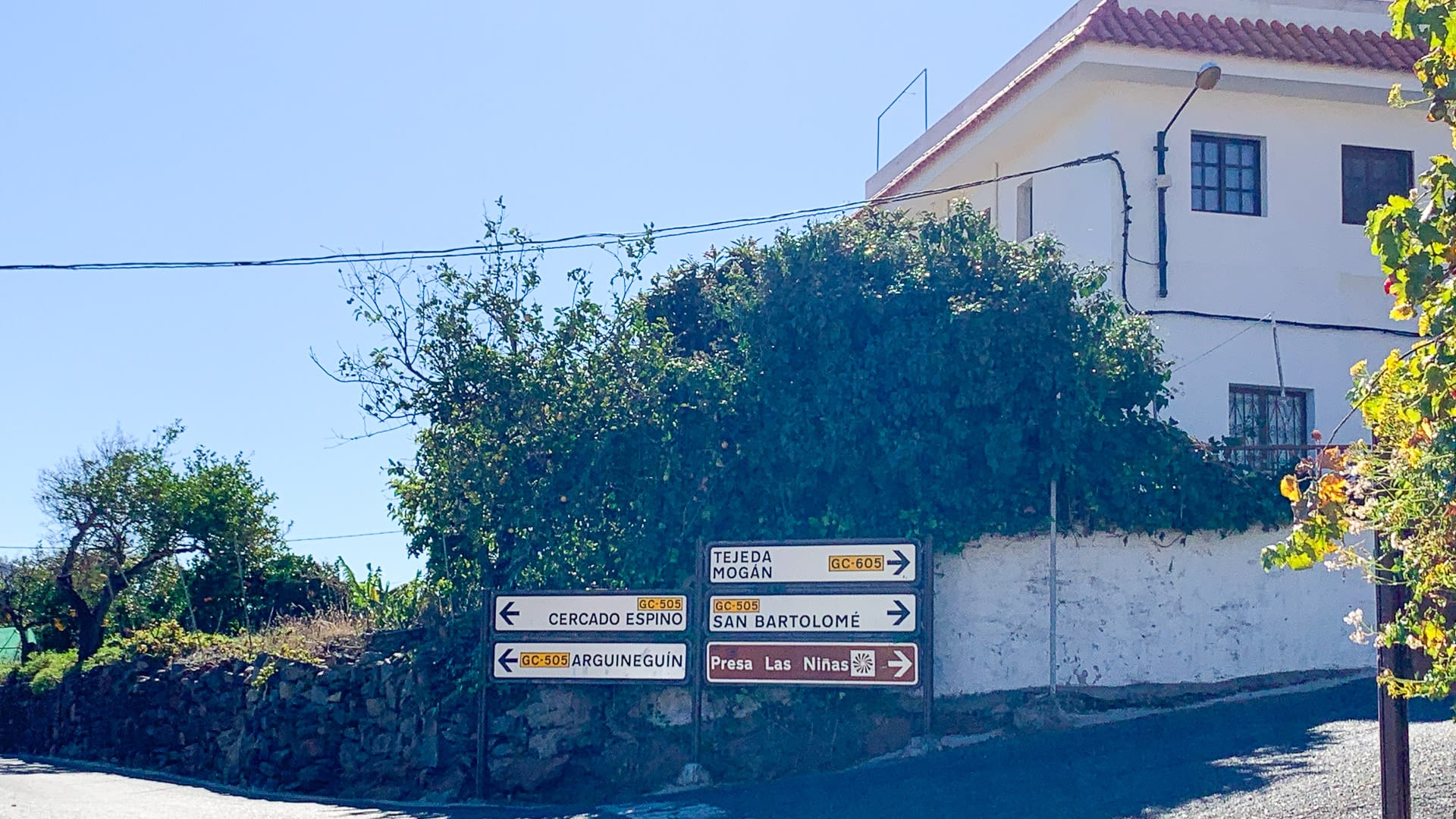 Continuing up Soria Climb to GC605 Gran Canaria