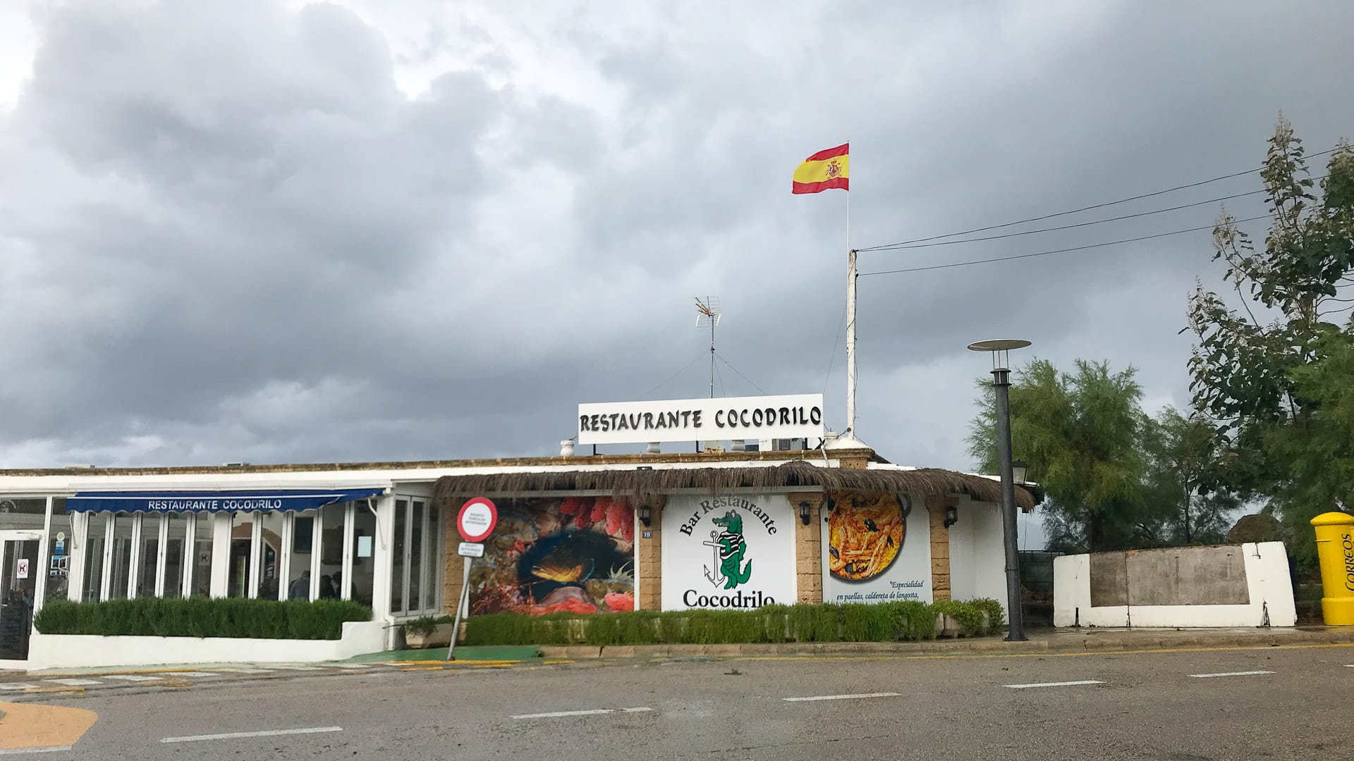 Cocodrilo restaurant serves excellent paella for cyclists