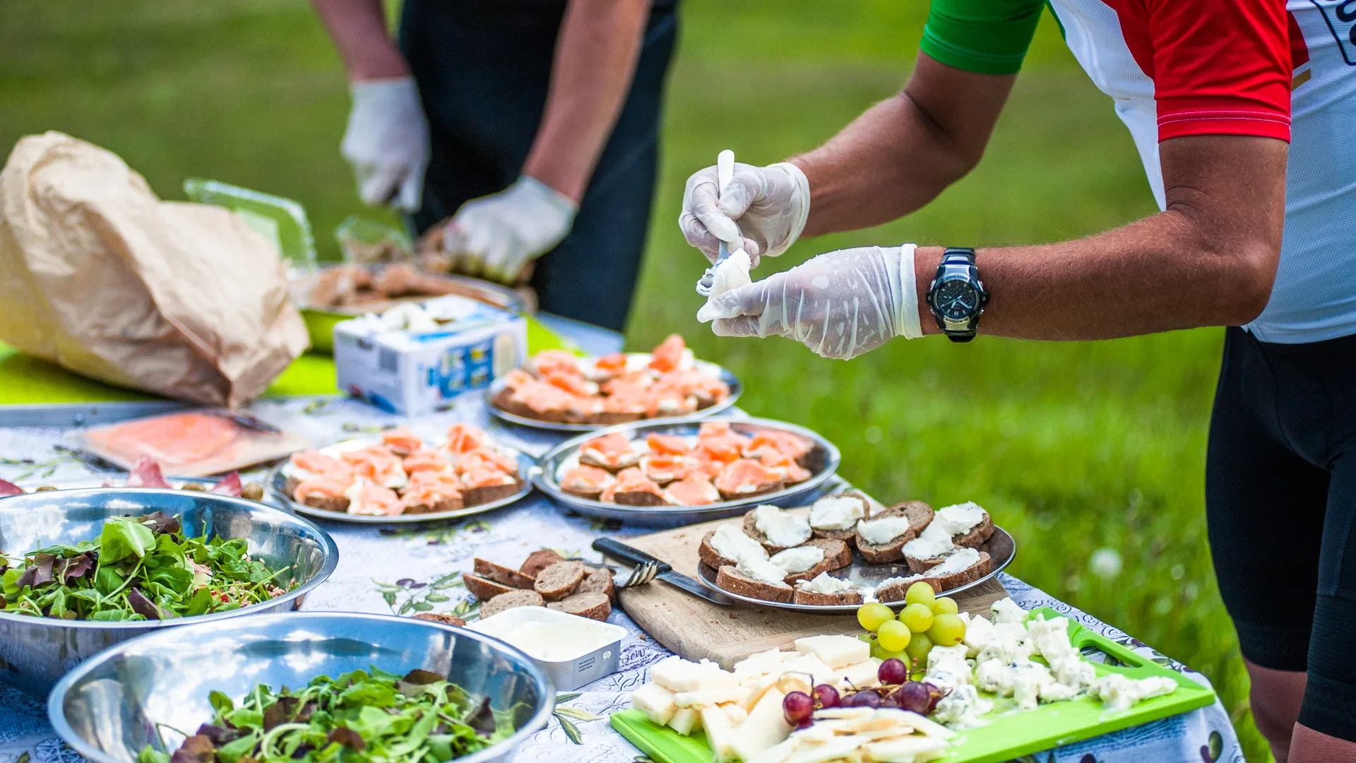 Group meal with cyclists on Saddle Skedaddle’s Giants of the Giro bike tour in Italy