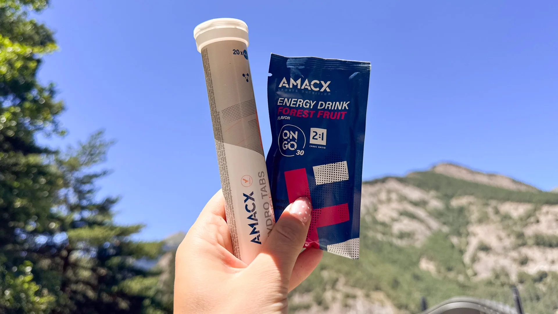 Hydro tabs and energy drink for cycling hydration
